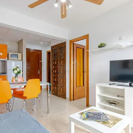 1st Line With Wonderful Sea Views Benalmádena