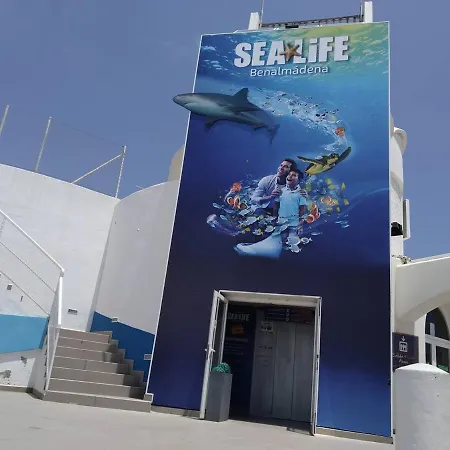 1st Line With Wonderful Sea Views * Benalmádena