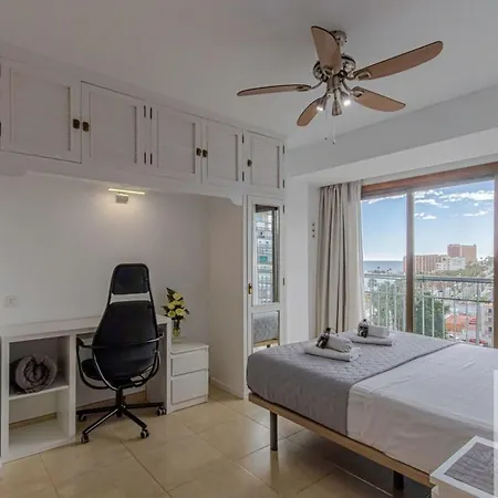 1st Line With Wonderful Sea Views Appartamento